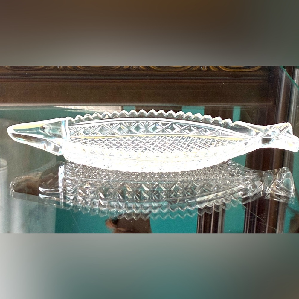 Vintage Crystal Salad Bowl - Picture 6 of 13